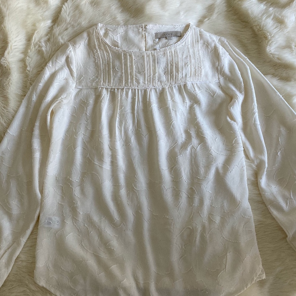 blouse - Picture 2 of 2